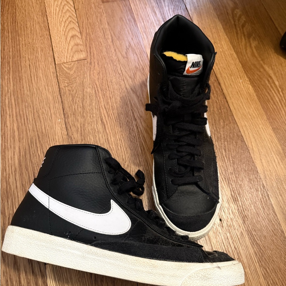 Nike Black and Orange Sneakers